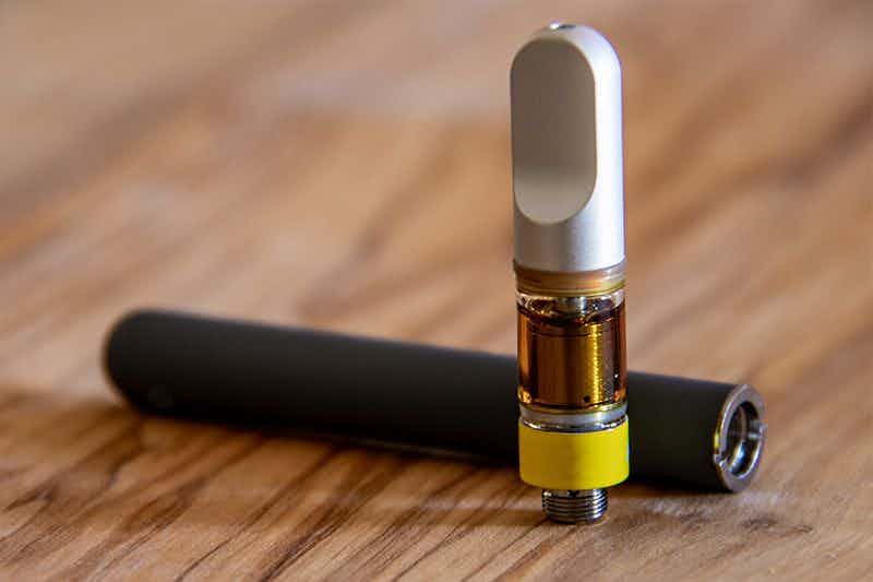 What Are Weed Carts? Ultimate Guide to Vape Cartridges - Vaping360